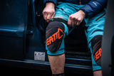 Leatt Knee Guard 3DF 5.0 Junior Blue/Orange